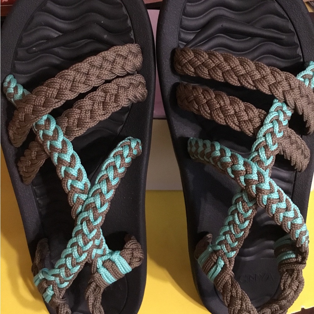 MEGNYA Stylish Braided Sandals - Brown and Blue